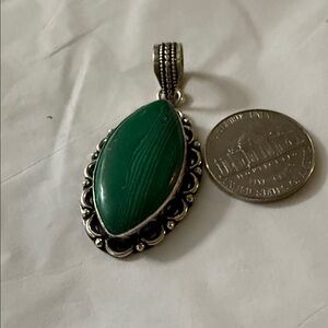 Elegant Green Pendant Necklace